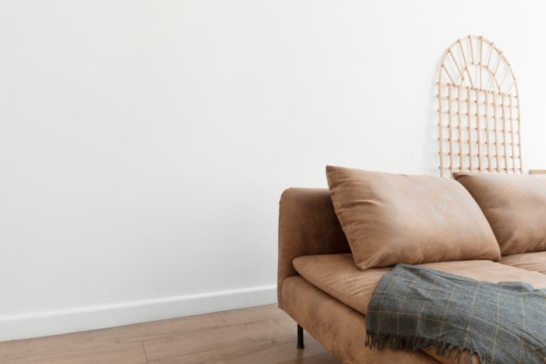 The Art of Budget-Friendly Home Decor: Elevate Your Space Without Breaking the Bank